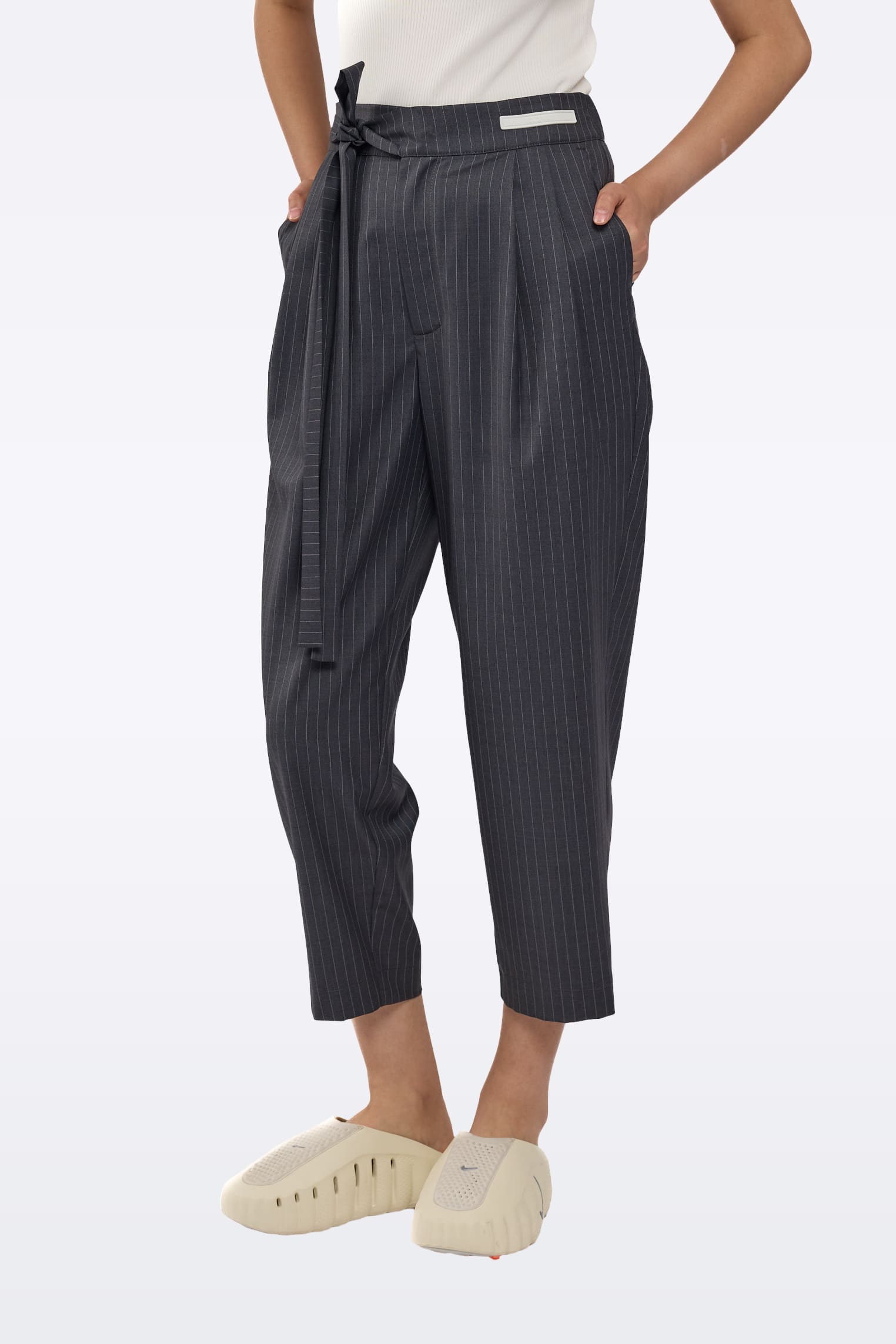 Gray striped trousers P0096/Wool